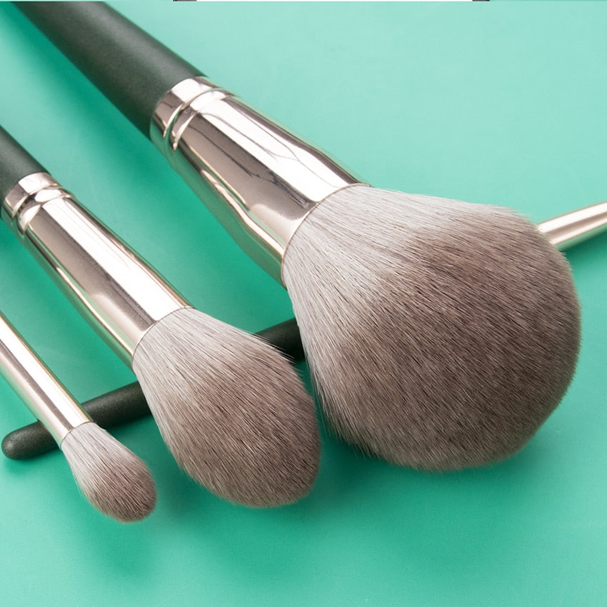 14pcs Green Cloud Makeup Brushes Cosmetics Tools Set Wooden Handle