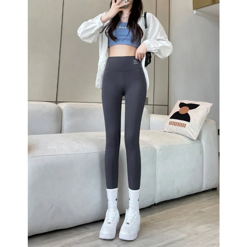 2024 Summer New Women's Solid Color Nine Points Raised Belly Buttock