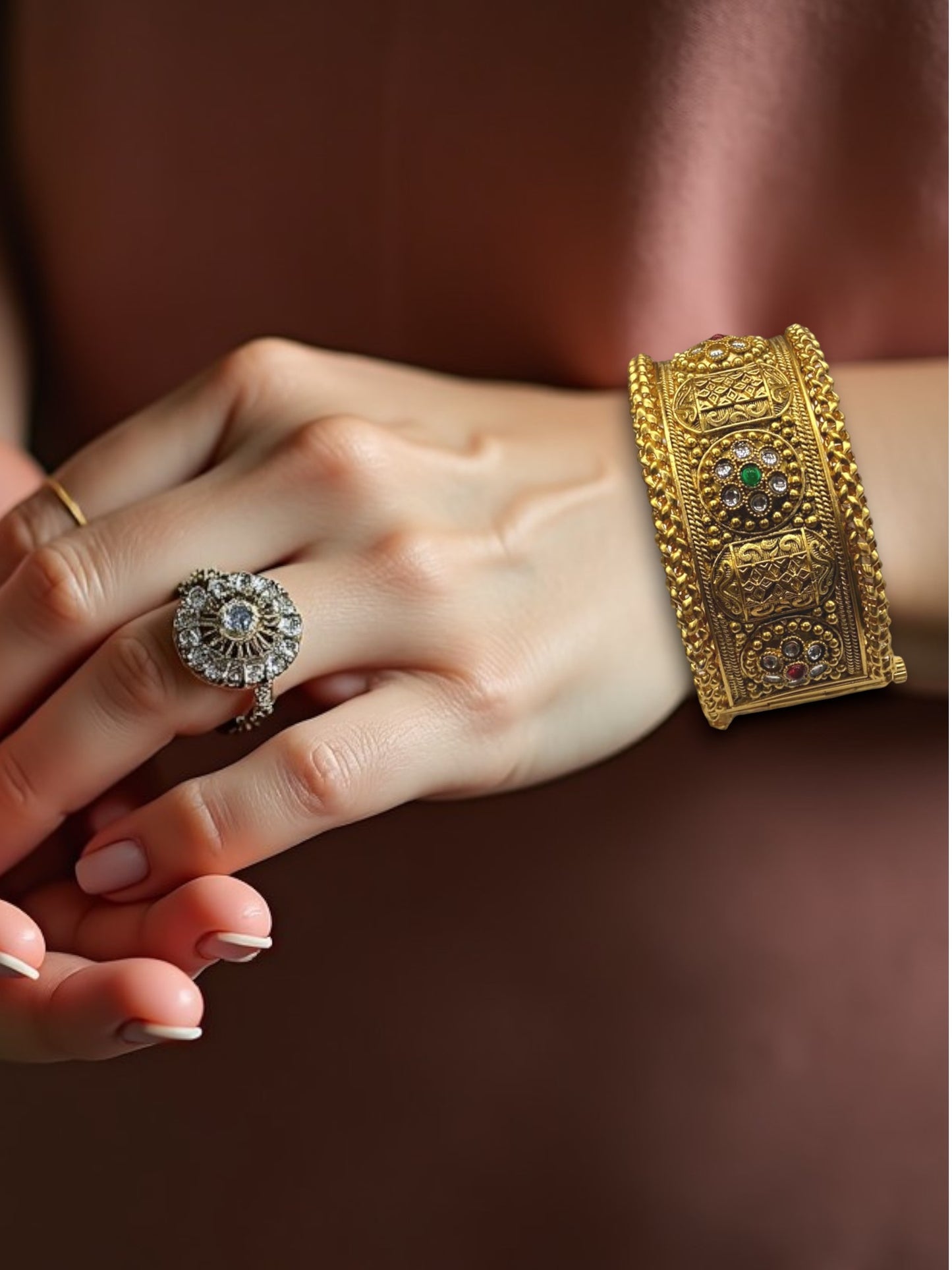 The Elegance of Indian Gold-Plated Bangles: Tradition Meets Modernity