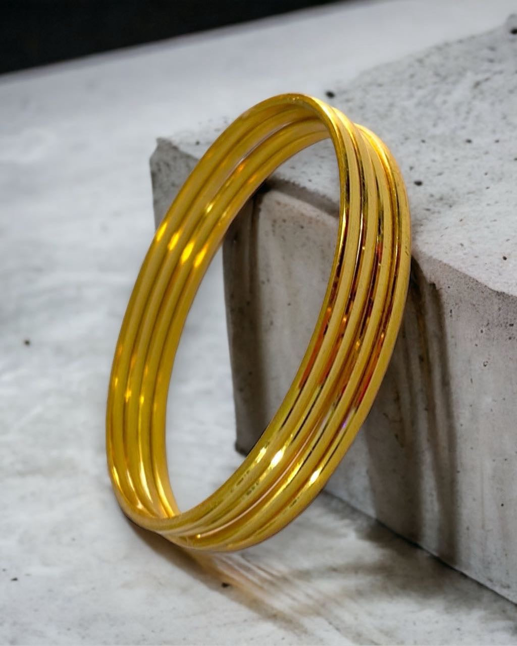 The Elegance of Indian Gold-Plated Bangles: Tradition Meets Modernity