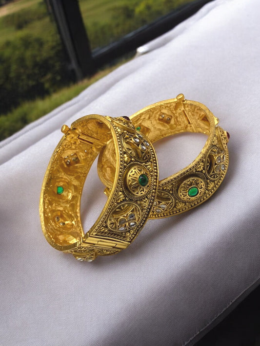 The Elegance of Indian Gold-Plated Bangles: Tradition Meets Modernity